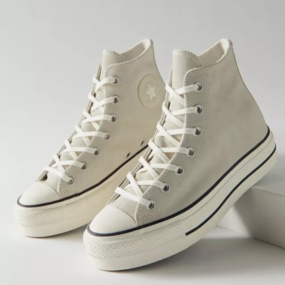 Converse All Stars Shoes - NWT W's Converse Ctas Lift Hi Suede Fleece Sneakers
